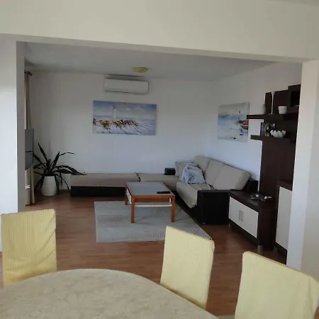 In Rogoznica - Sibenik Riviera 45758 Apartman *